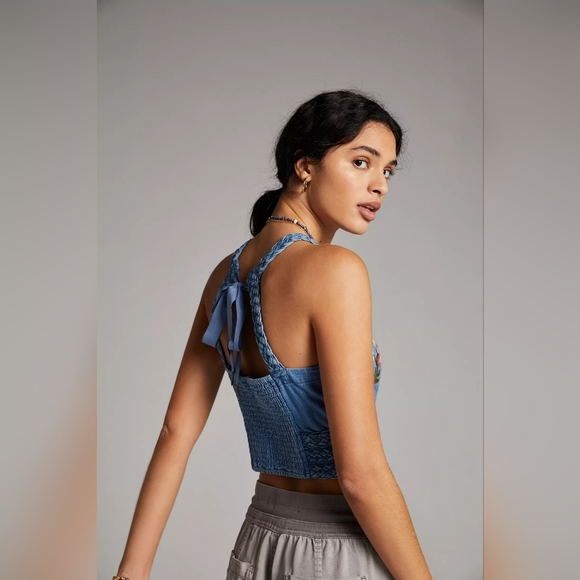 BNWT Anthropologie Pilcro embroidered denim top, size XS - Picture 10 of 10